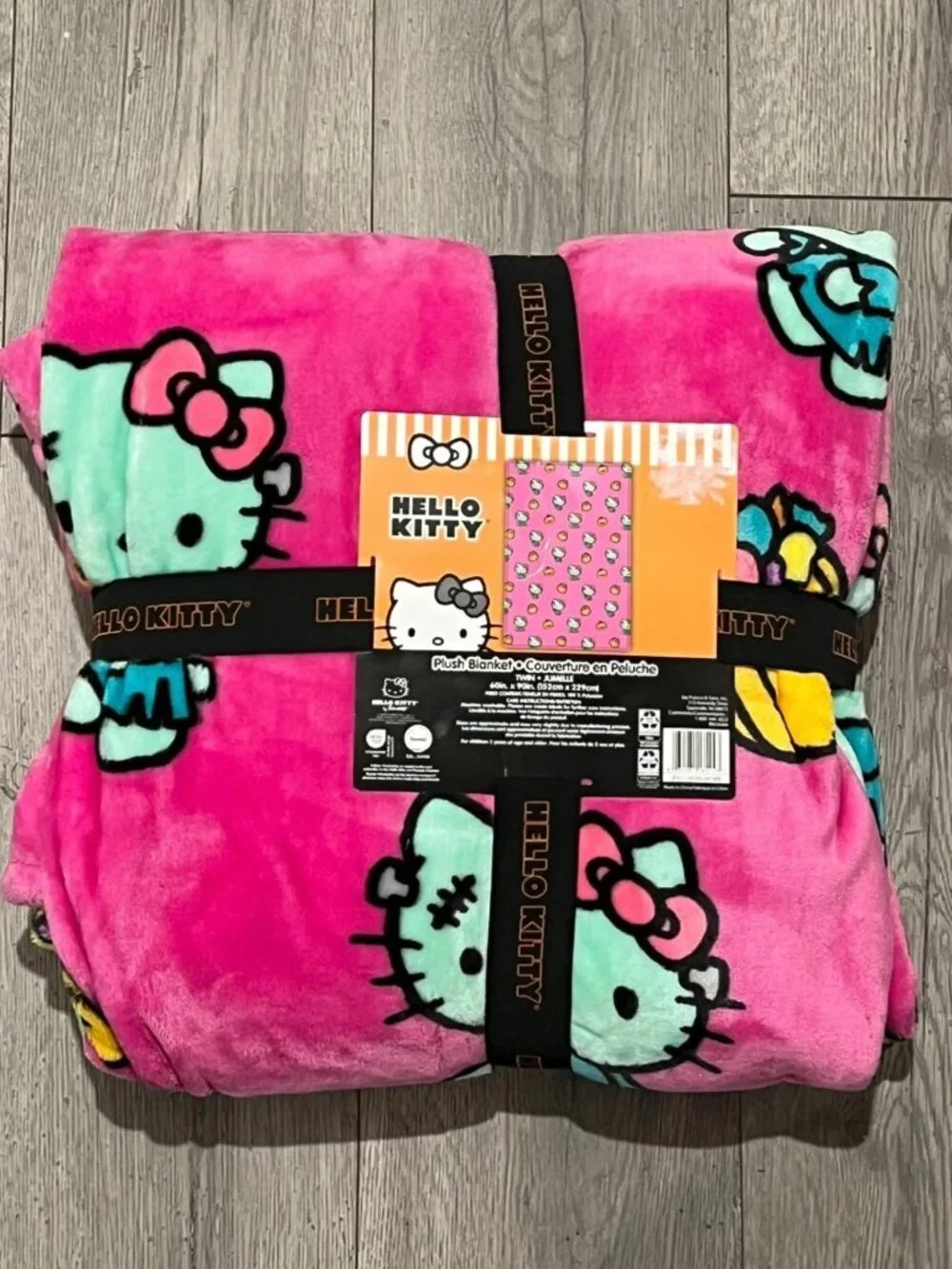 Hello Kitty hello kitty
